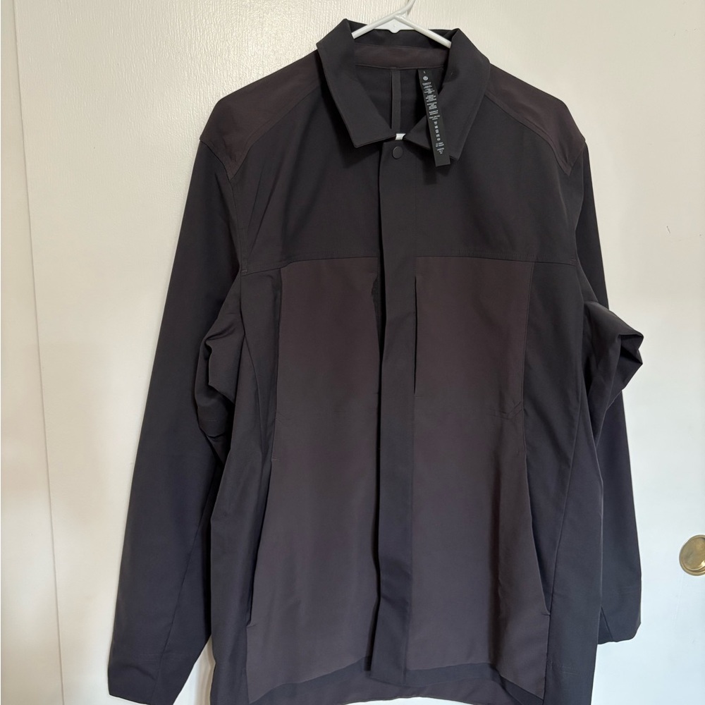 lululemon athletica Snap-Front Collared Jacket - Picture 2 of 10